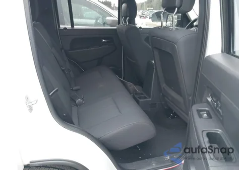 2011 Jeep Liberty Sport из США, поврежденный, VIN 1J4PN2GK0BW530210